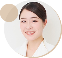 宮崎裕衣